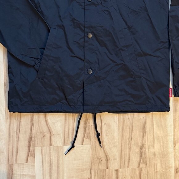 Men's Nylon Coach Jacket - Picture 4 of 8
